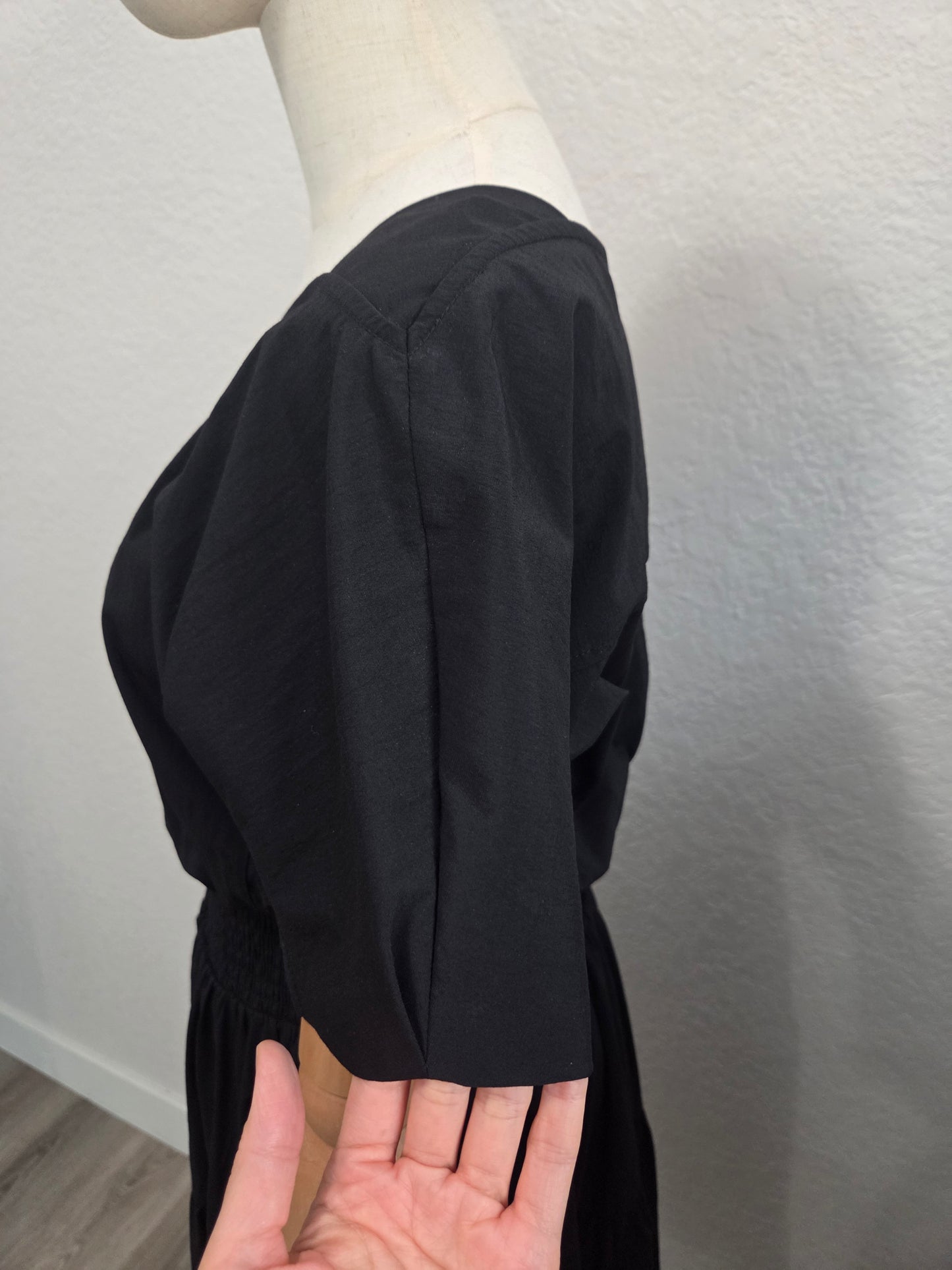 DRESS 002
