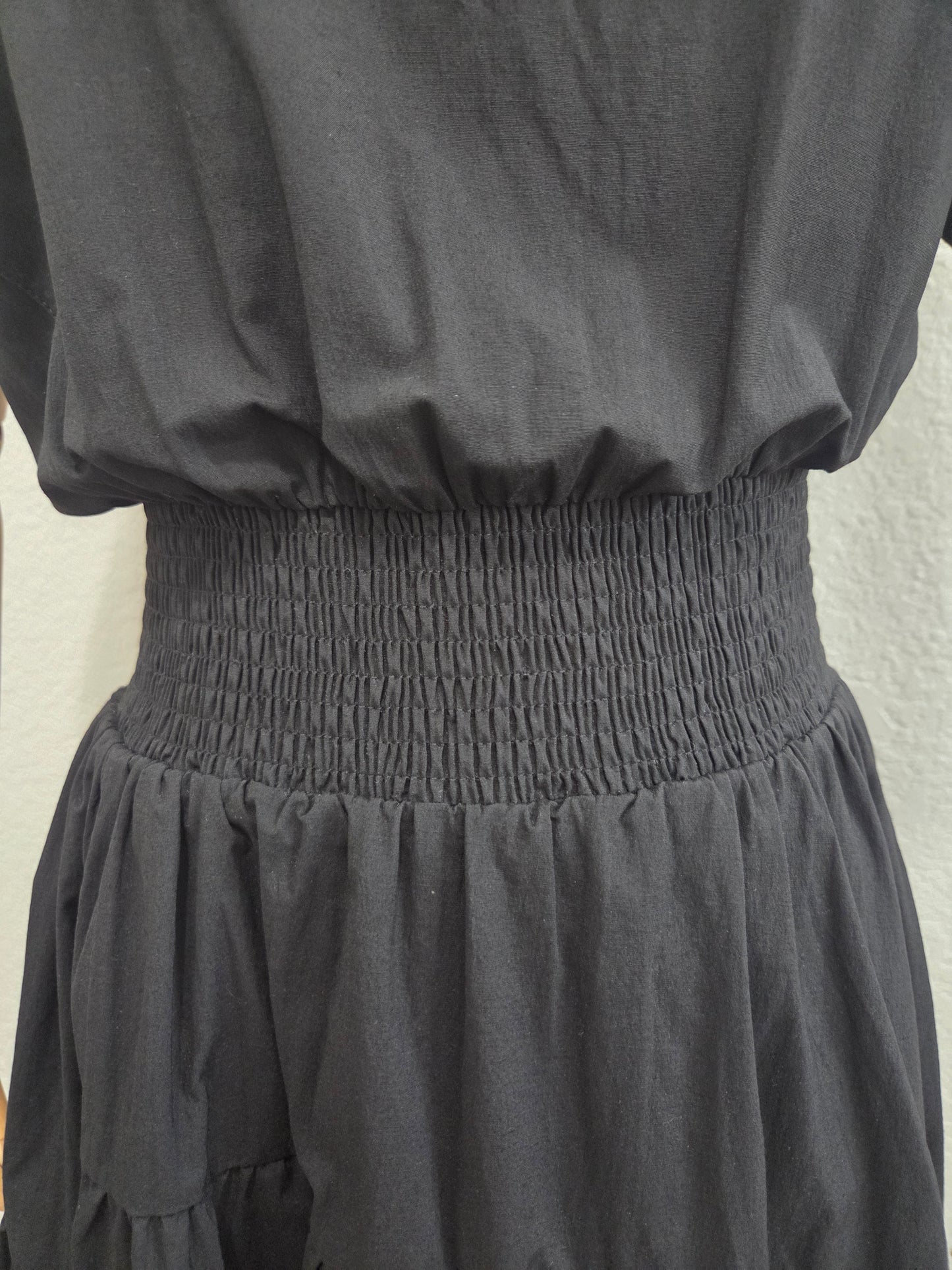 DRESS 002