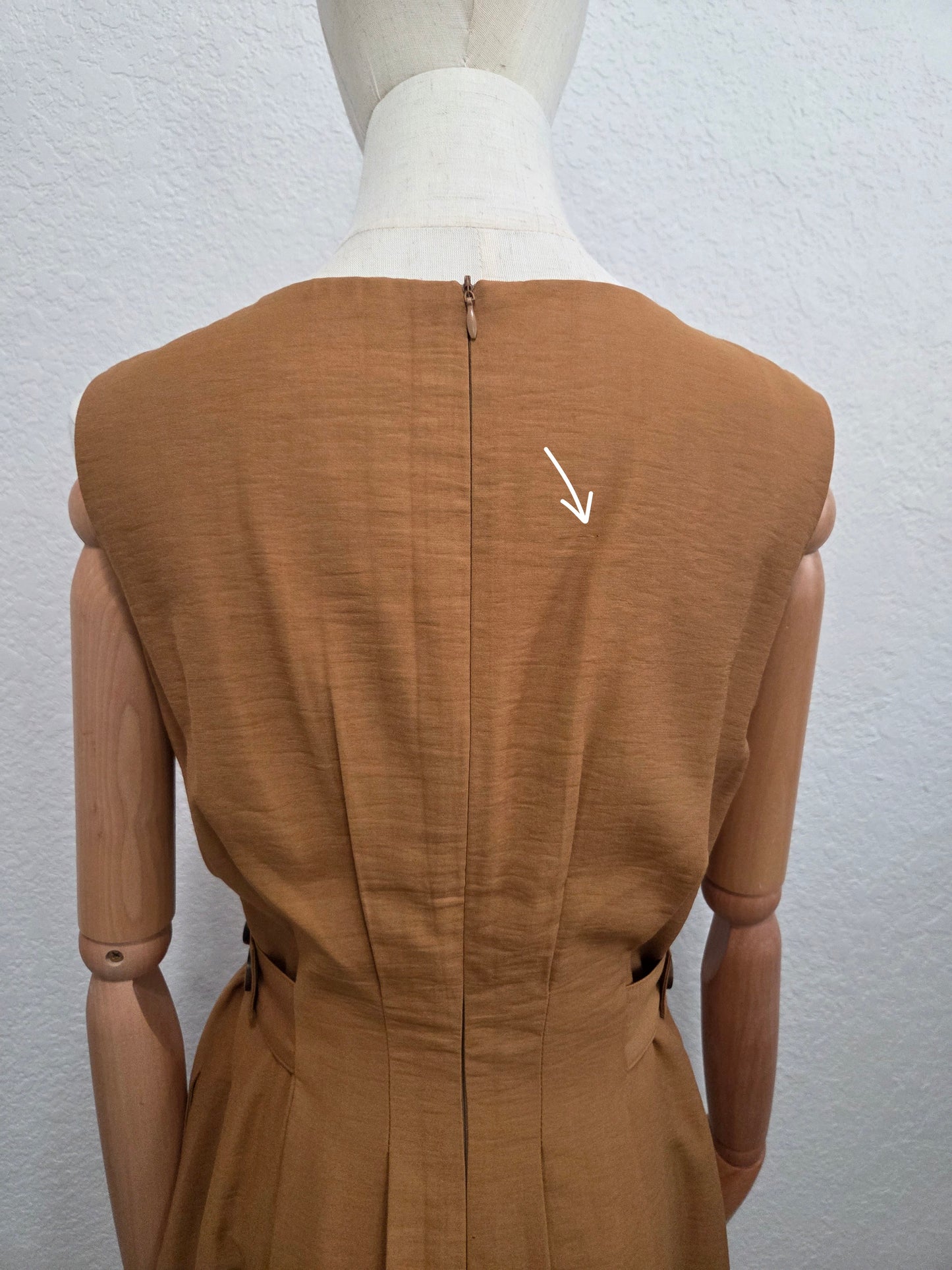 DRESS 001 — Golden Camel